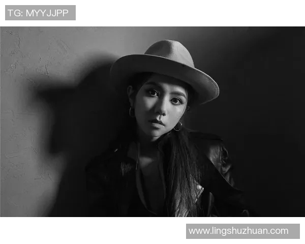 足球明星暗黑风格壁纸,打造极致视觉冲击与动感魅力完美融合