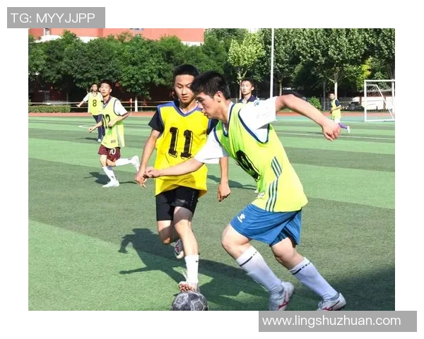 痞帅足球星逆风崛起以热血拼搏点燃绿茵场传奇梦想